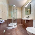 Two Cozy Mint In Grand By Flat Manager Apartment *
